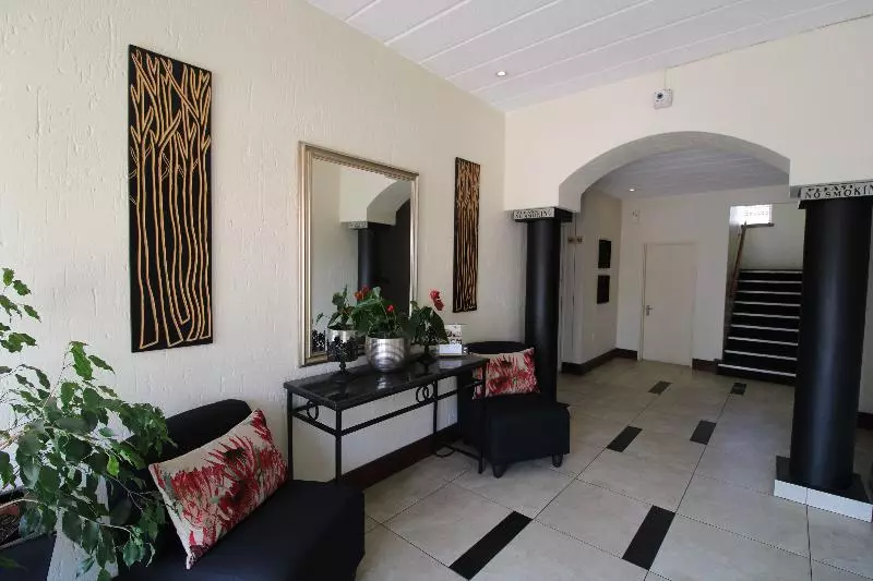 Fotos del hotel Premiere Classe Apartment:  11