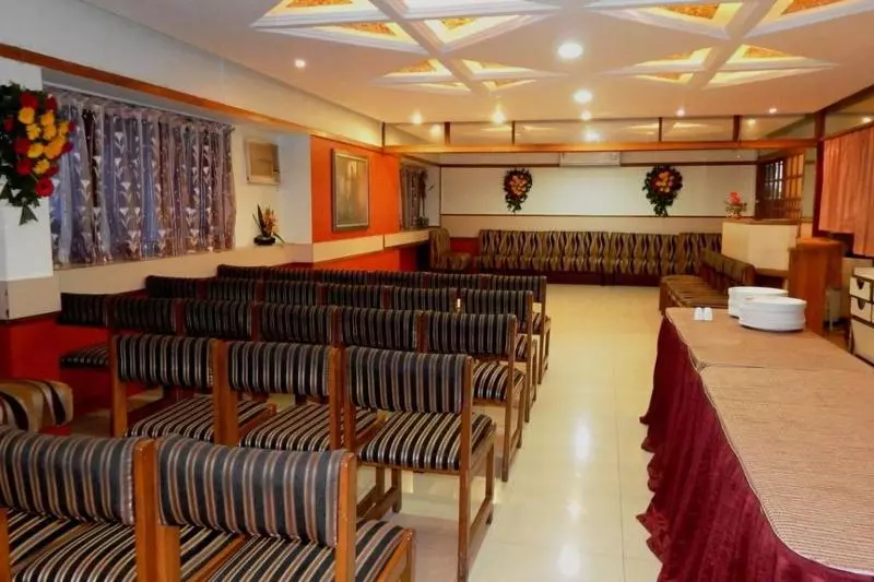 Fotos del hotel Raviraj:  15