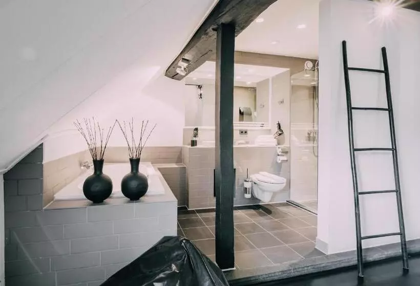 Fotos del hotel Trash Deluxe:  2