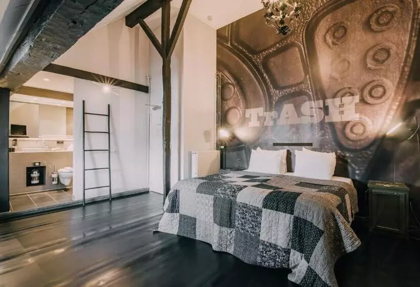 Fotos del hotel Trash Deluxe:  8