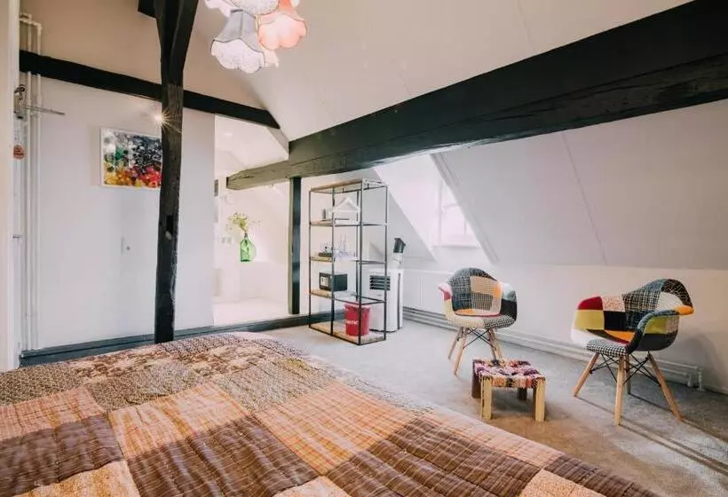 Fotos del hotel Trash Deluxe:  11