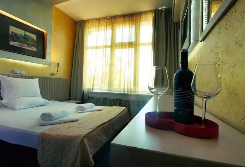 Fotos del hotel Alabin Central:  9