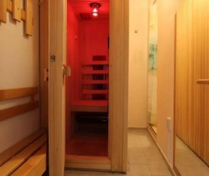 Fotos del hotel Reverence Boutique:  2