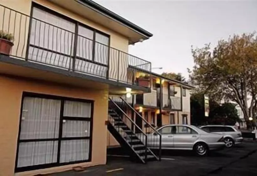 Fotos del hotel Avalon Court Accommodation:  11