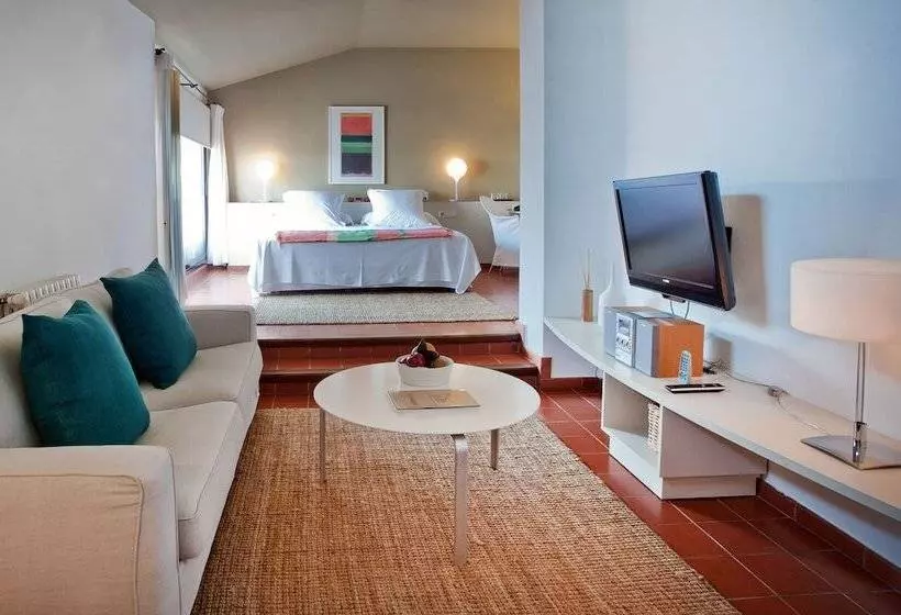 Mas Falgarona  Boutique & Spa