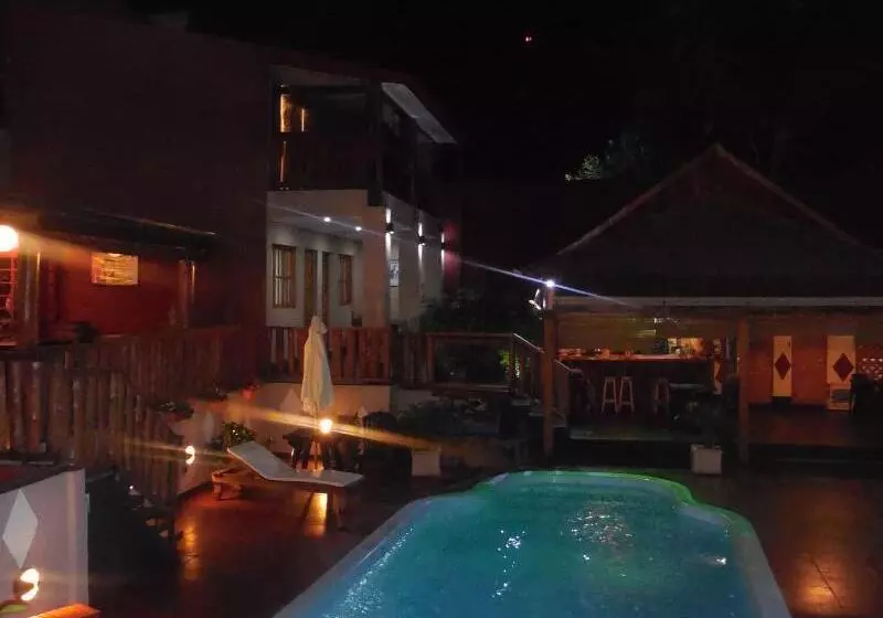 Fotos del hotel Tupa Apart:  8