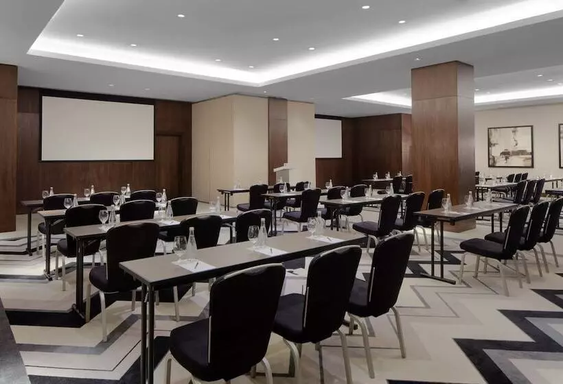 Fotos del hotel Pullman Dubai Creek City Centre Residences:  8