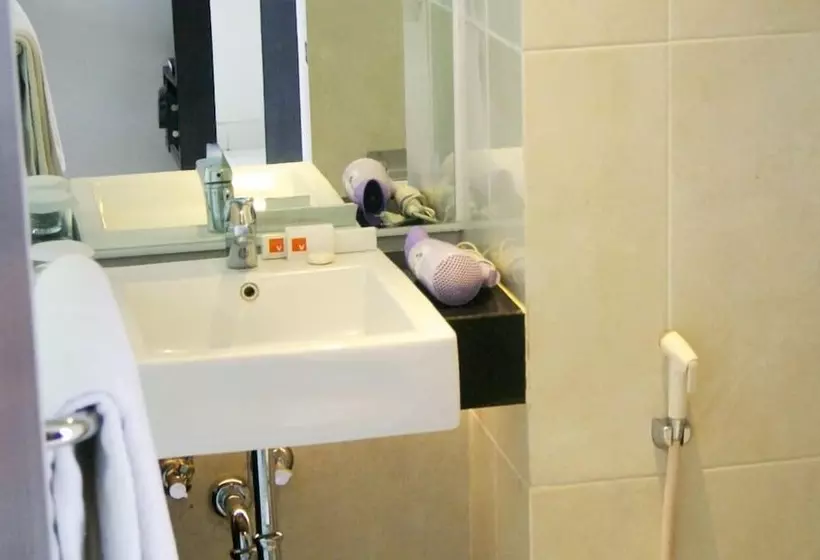 Fotos del hotel V Hotel & Residence Bandung:  15