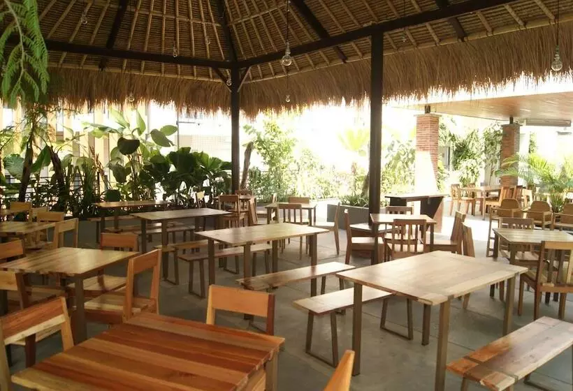 Fotos del hotel V Hotel & Residence Bandung:  6