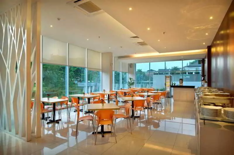 Fotos del hotel V Hotel & Residence Bandung:  17