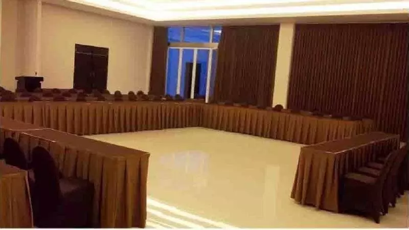 Fotos del hotel V Hotel & Residence Bandung:  14