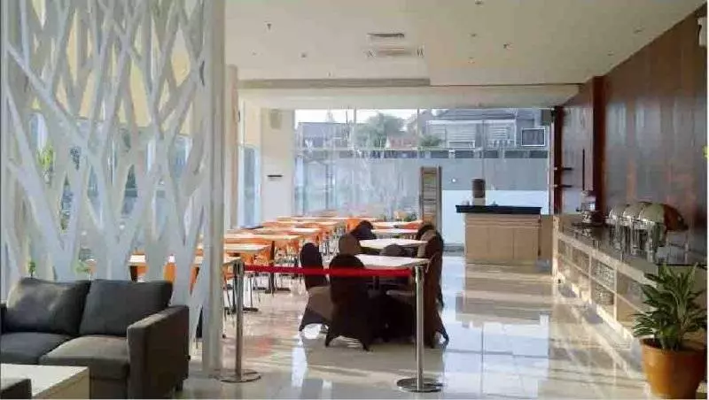 Fotos del hotel V Hotel & Residence Bandung:  4