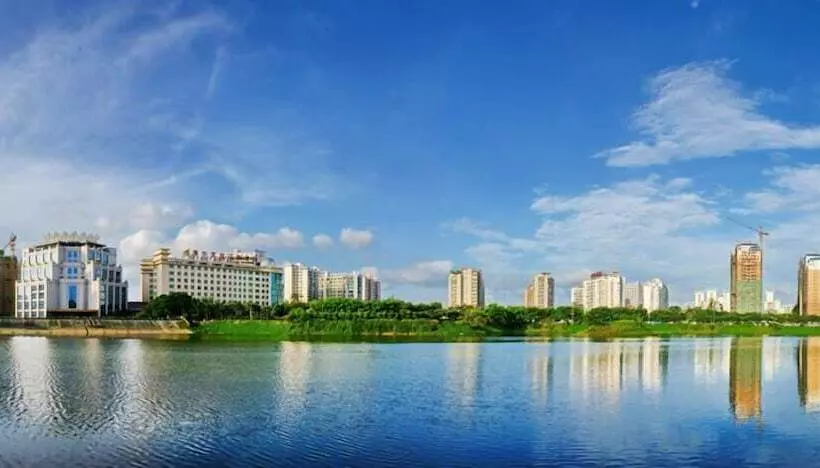 Fotos del hotel Conifer Garden:  5