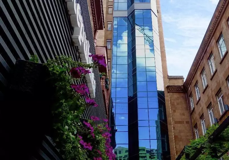 Fotos del hotel Republica  Yerevan:  7