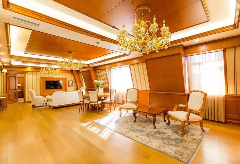 Fotos del hotel Divan Suites Batumi:  23