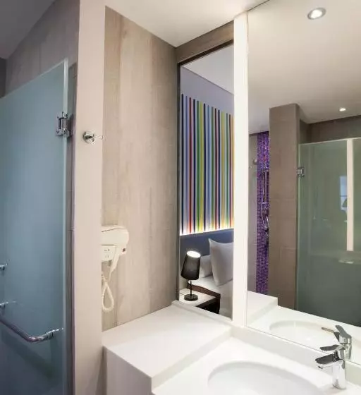 Fotos del hotel Ibis Styles Jakarta Mangga Dua Square:  9