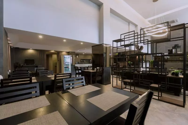 Fotos del hotel Maxim S Inn:  2