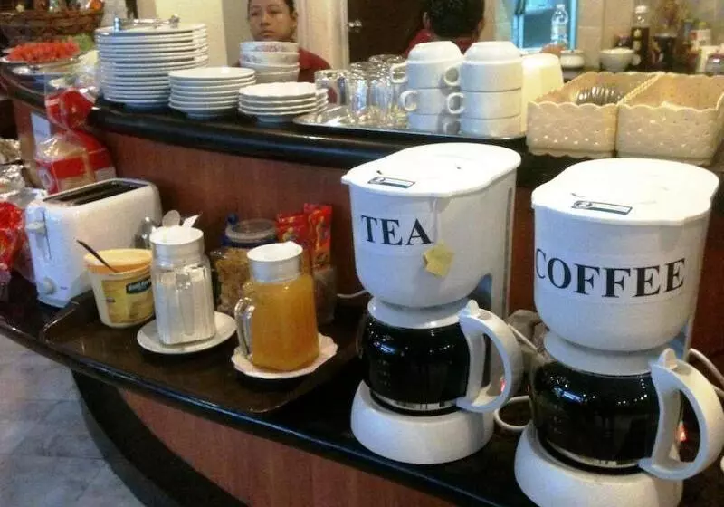 Fotos del hotel Maxim S Inn:  11