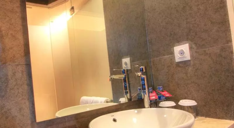 Fotos del hotel Favehotel Ltc Glodok:  12