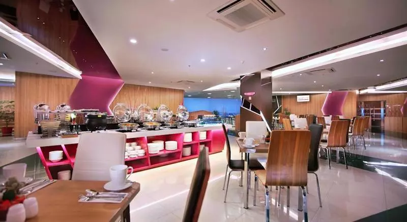 Fotos del hotel Favehotel Ltc Glodok:  5