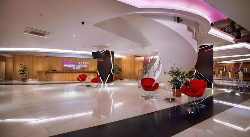 Fotos del hotel Favehotel Ltc Glodok:  14