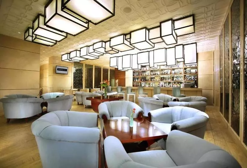 Fotos del hotel The Grove Suites By Grand Aston:  12