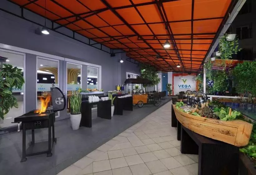 Fotos del hotel Vega  Gading Serpong:  15
