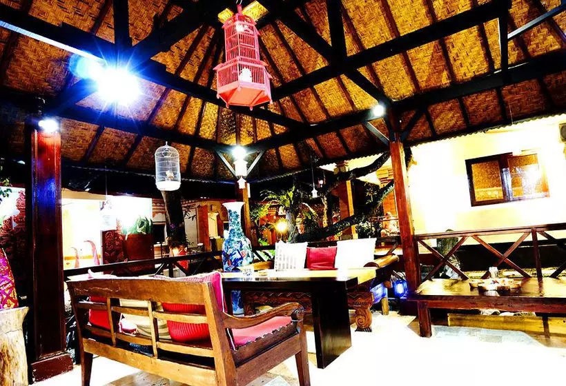 Fotos del hotel Puri Wisata Balinese Style Hotel:  12
