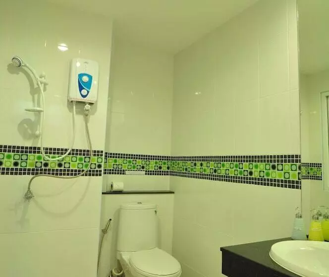 Fotos del hotel Green Harbor  & Service Apartment:  15