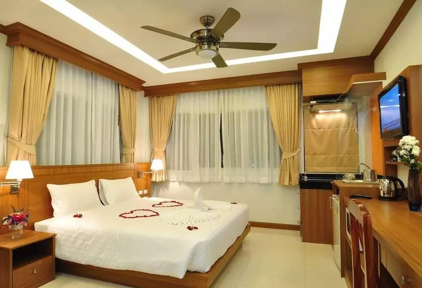 Green Harbor  & Service Apartment