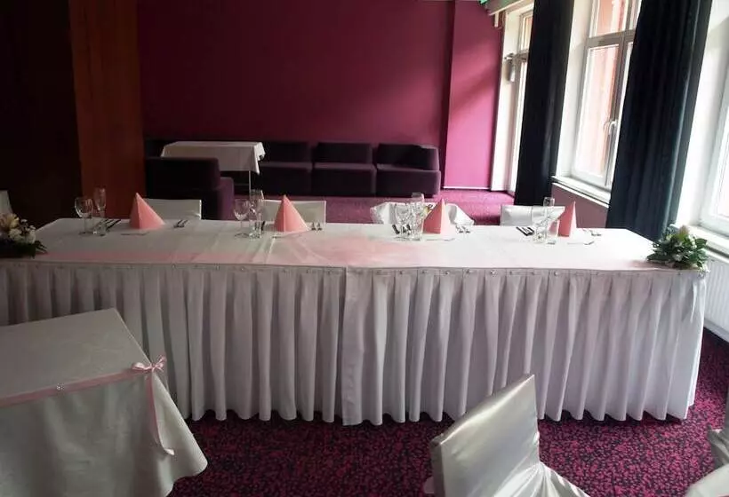 Fotos del hotel Akord:  10