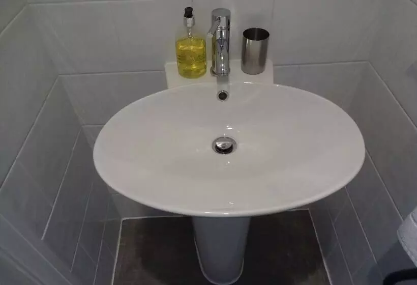 Fotos del hotel Aquarium Guest House:  4