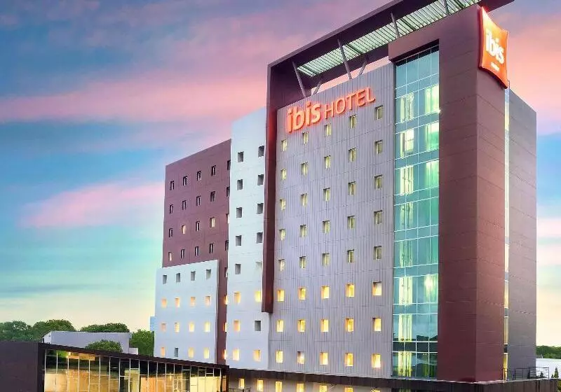 Ibis Makassar City Center