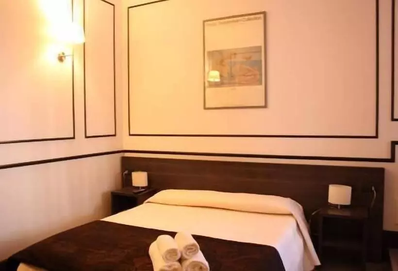 Fotos del hotel Royal Suite Du Vatican:  19