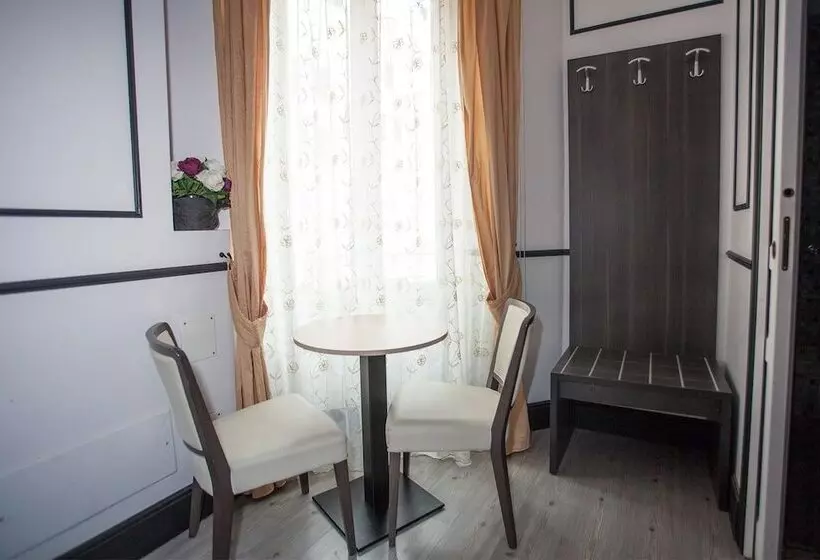 Fotos del hotel Royal Suite Du Vatican:  24