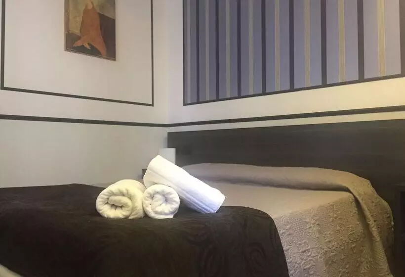 Fotos del hotel Royal Suite Du Vatican:  12