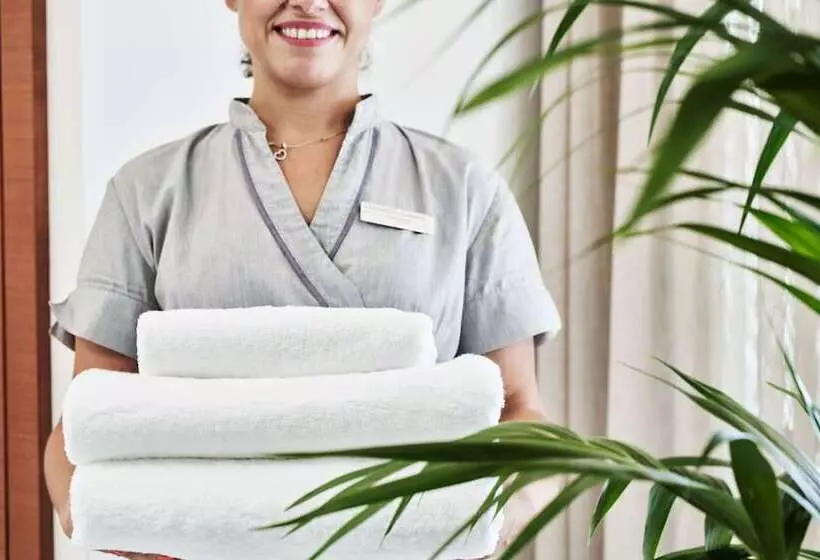 Fotos del hotel Bellevue On The Beach Suites:  2