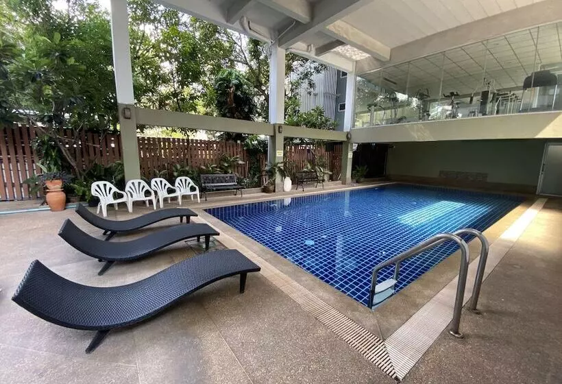 Fotos del hotel Boss Mansion:  17