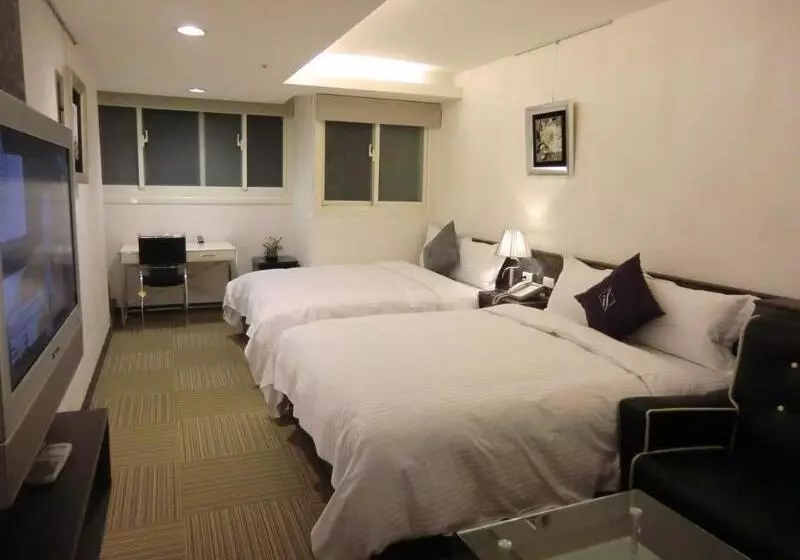 Fotos del hotel If Inn:  16