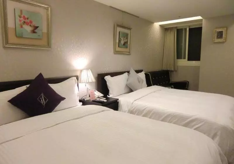 Fotos del hotel If Inn:  14