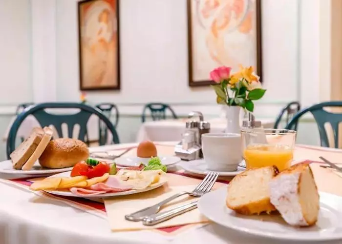 Fotos del hotel Ester:  22