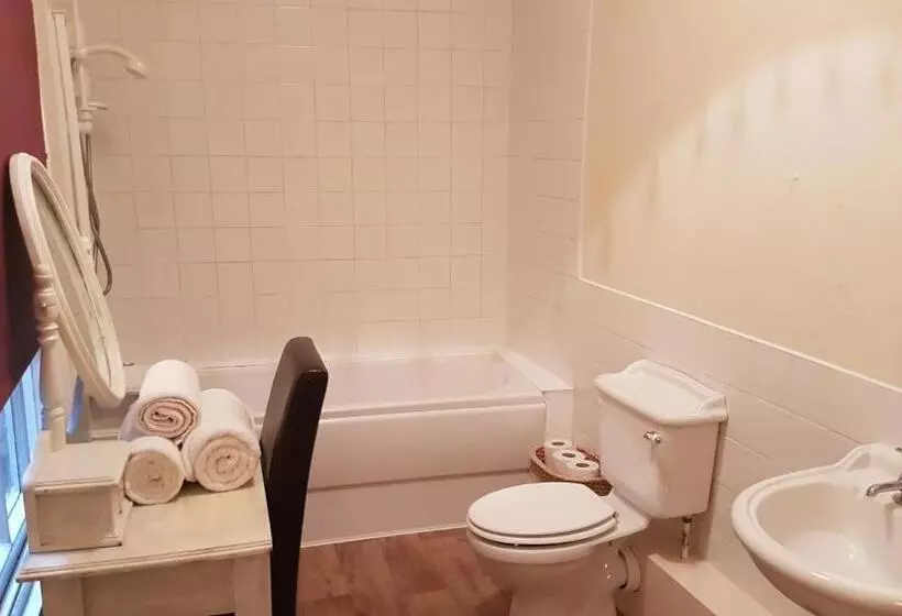 Fotos del hotel Lil's On The Waterfront:  11