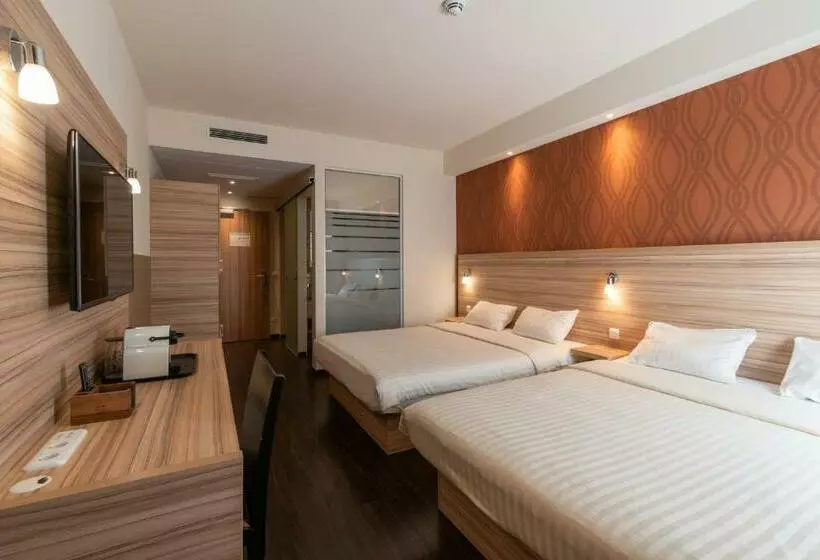 Fotos del hotel Star G  Premium München Domagkstraße:  24