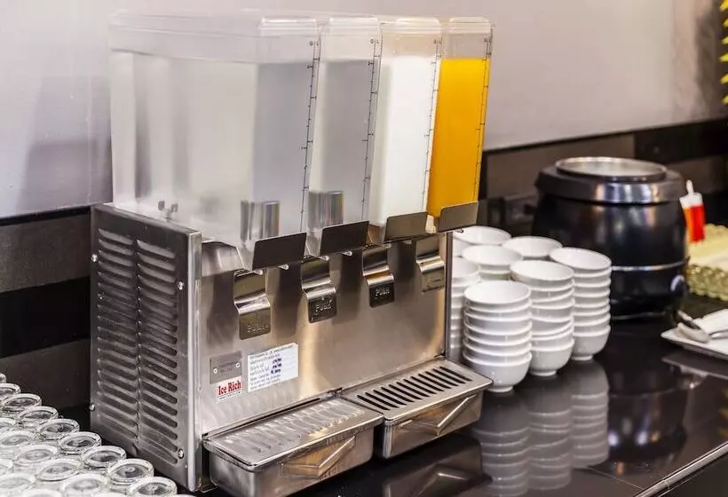 Fotos del hotel Livotel Hotel Lat Phrao Bangkok:  25