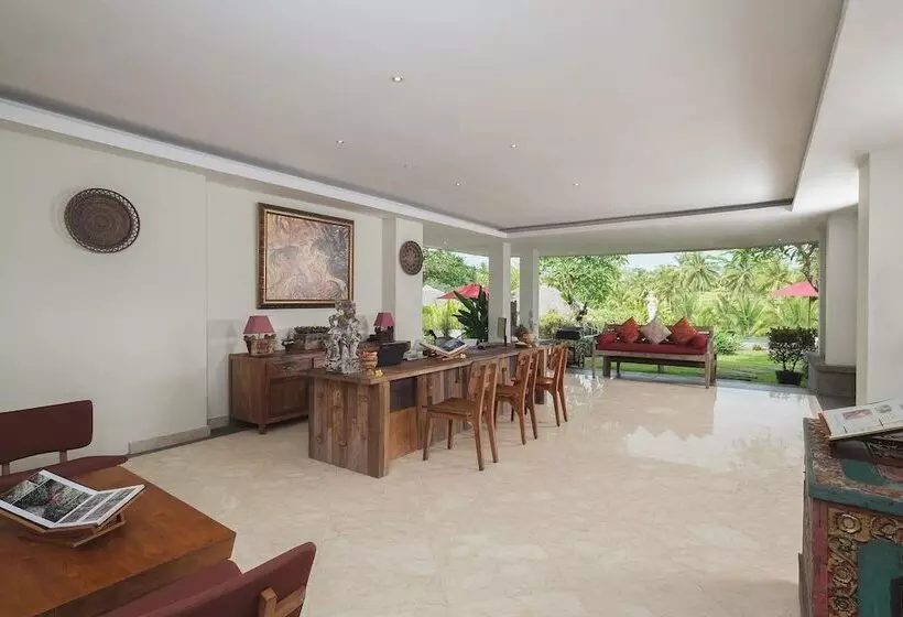 Fotos del hotel Puri Sebali Resort:  3