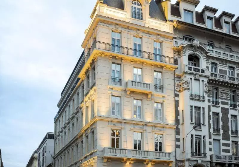 Okko S Lyon Pont Lafayette