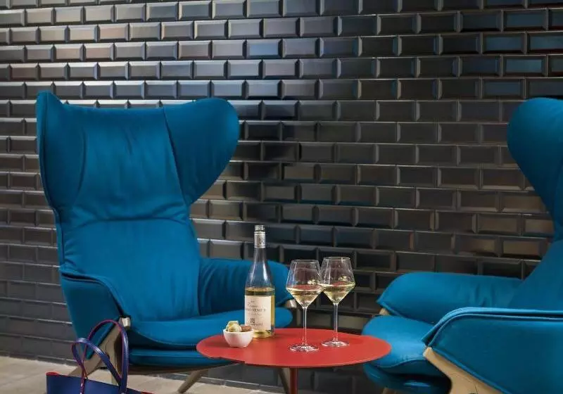 Fotos del hotel Okko S Lyon Pont Lafayette:  7