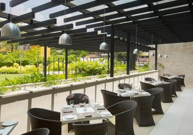 Fotos del hotel Hycinth S:  8