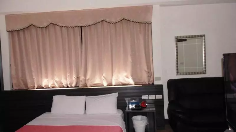 Fotos del hotel Modern Plaza:  25