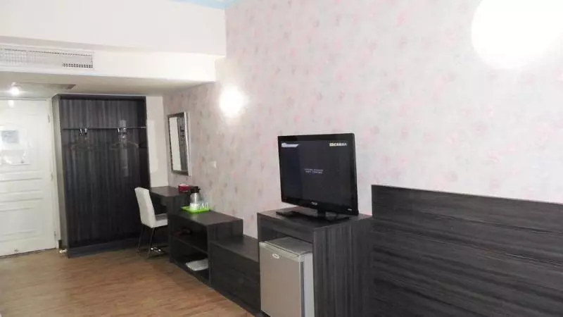 Fotos del hotel Modern Plaza:  24